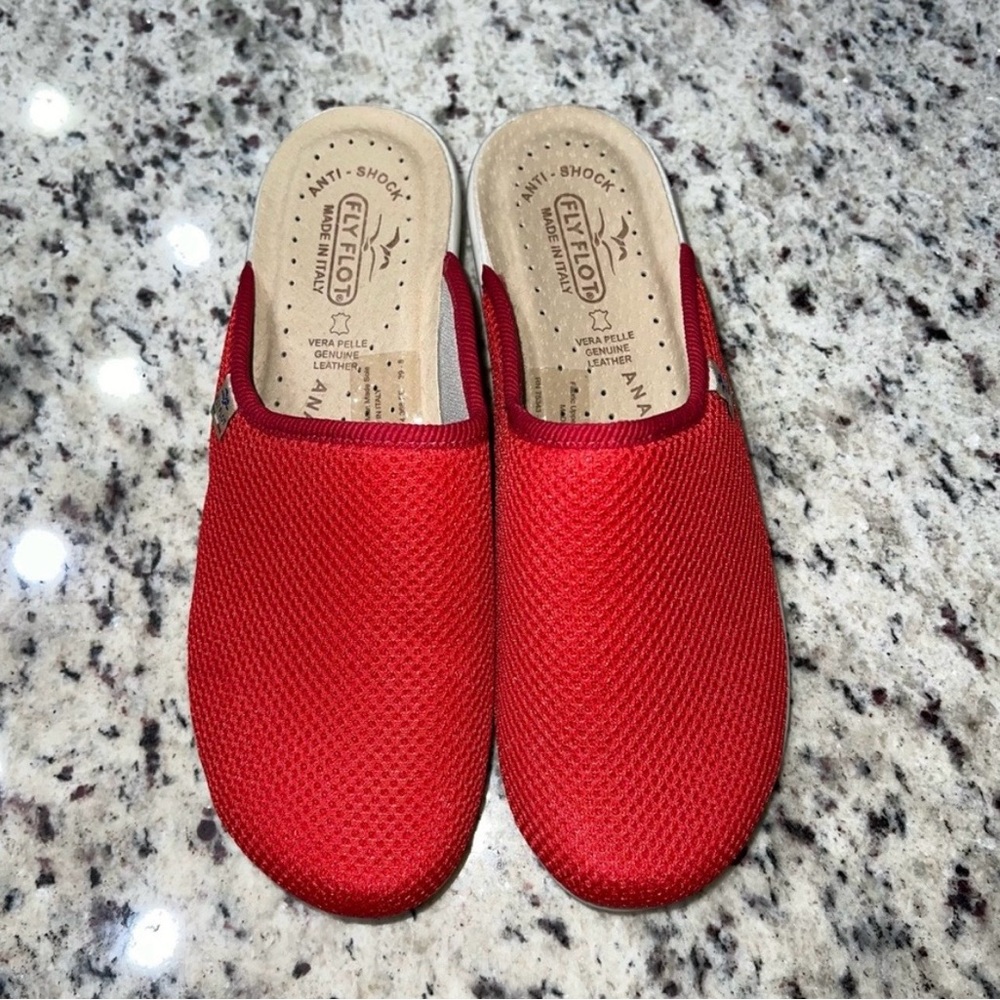 Red Women's Mesh